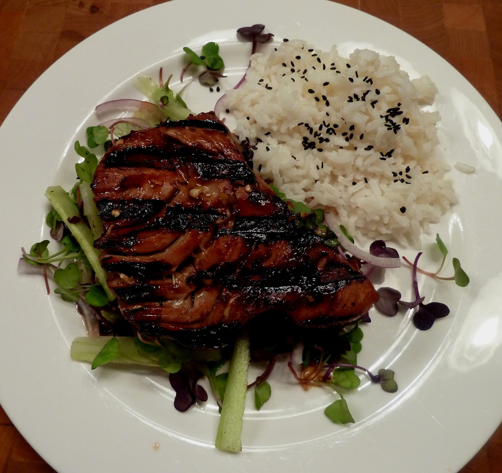 Cracked Pepper HibachiStyle Tuna