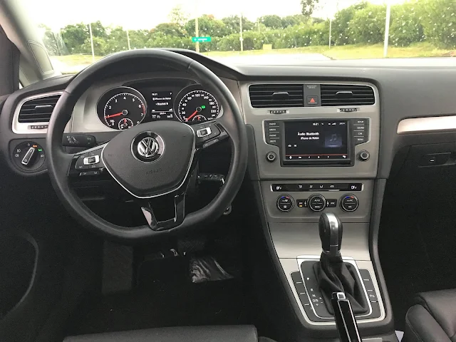 VW Golf 1.6 MSI AT Flex 2016: vale a pena comprar? - informações e fotos