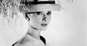 Audrey Hepburn, icono de elegáncia