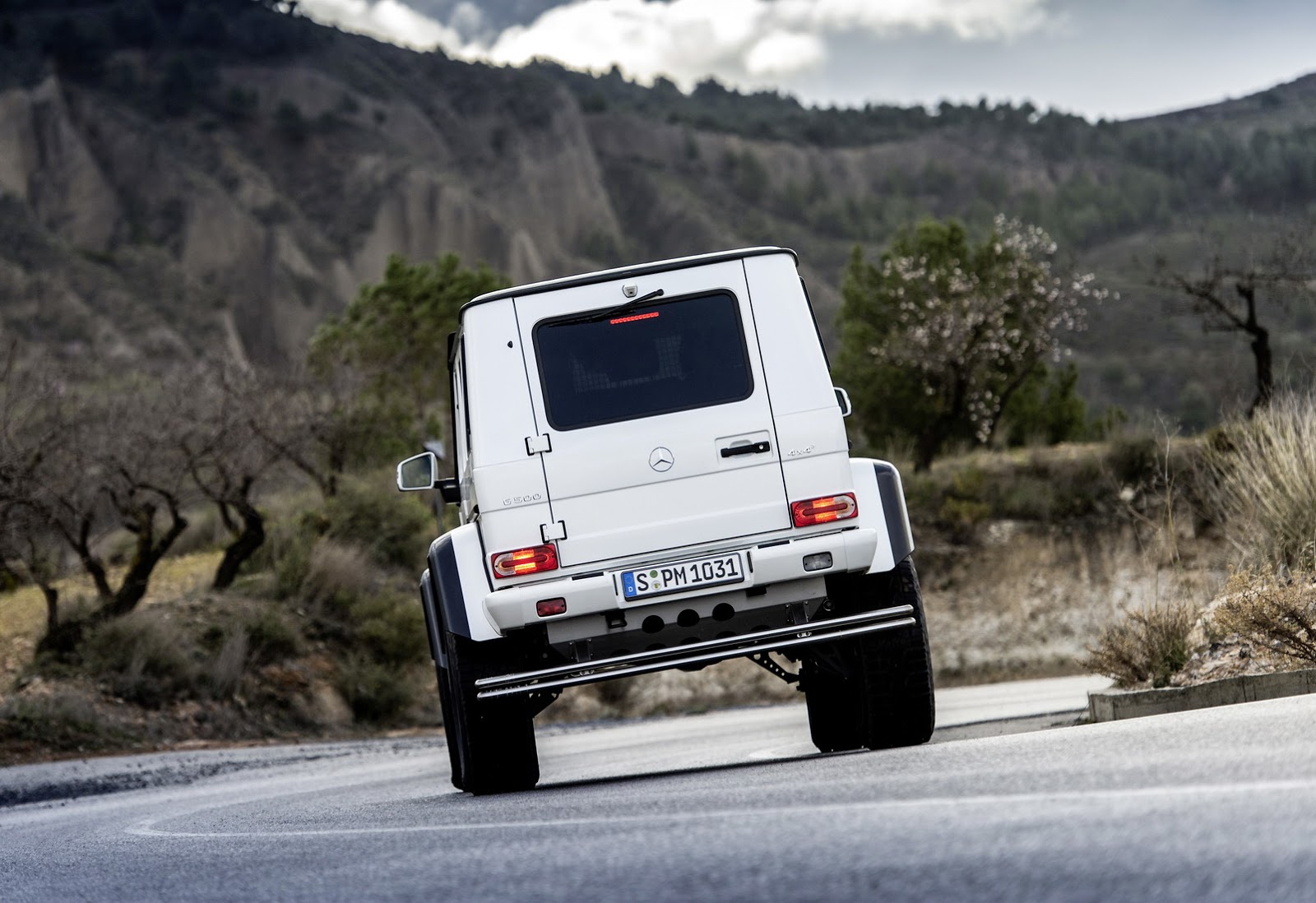 New 2017 Mercedes Benz G550 4x42 Coming To Conquer A