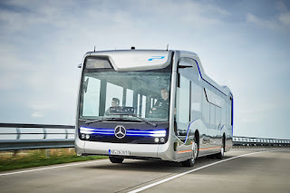 Mercedes-Benz Future Bus With CityPilot