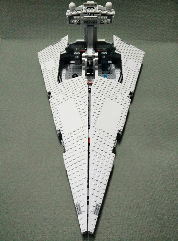 Lego 75055 Imperial Star Destroyer 11