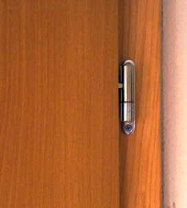 plain white: März 2014