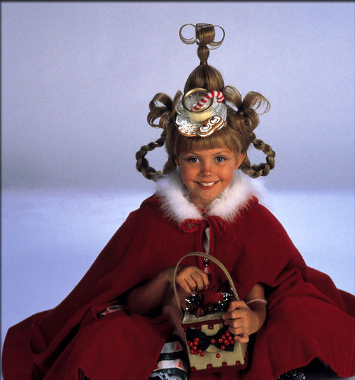 http://doodlecraft.blogspot.com/2012/12/grinchy-cindy-lou-who-teacup-headbands.html