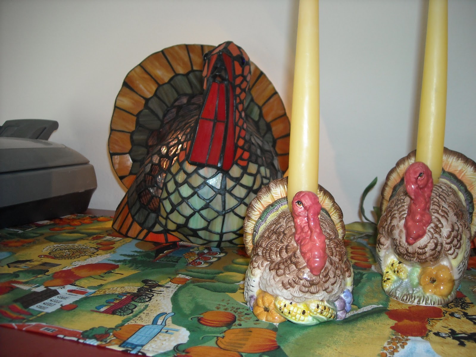 J. Thaddeus Ozark's Cookie Jars and Other Larks: Stained Glass Turkey