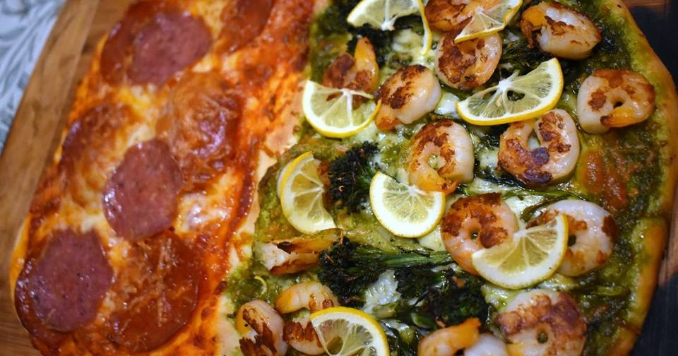 Broccoli di Ciccio Pesto Pizza with Grilled Shrimp and Fresh Lemons 