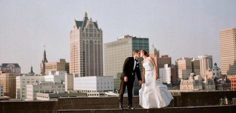Anna Page Photography -  Milwaukee Wisconsin wedding photographer