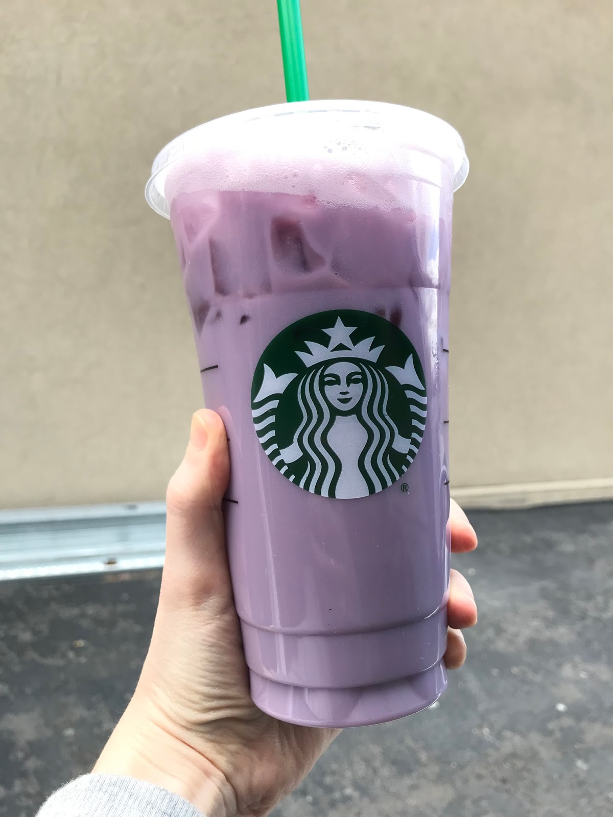 My 10 Favorite Vegan Drinks at Starbucks Boulevard