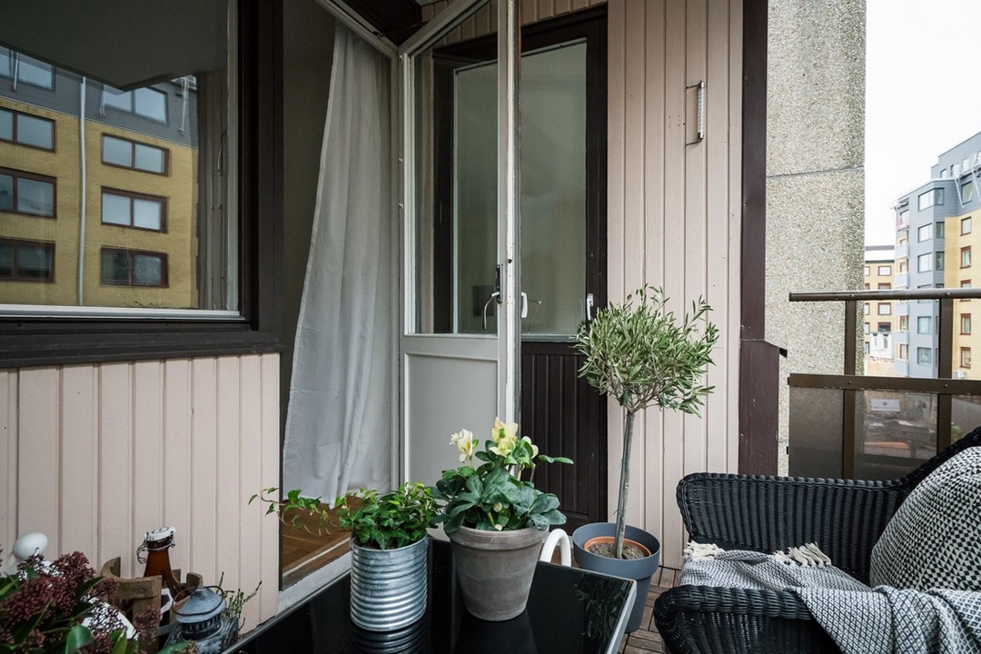 SIMPLEMENT DÉCONTRACTÉ