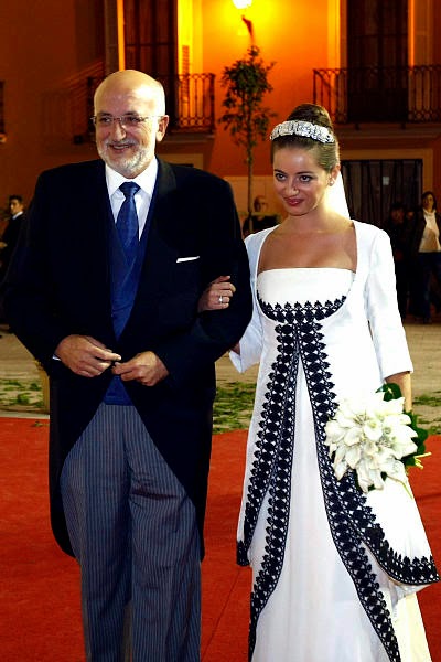 Red Carpet wedding: Amparo Roig and Antonio Cabedo - Red Carpet Wedding