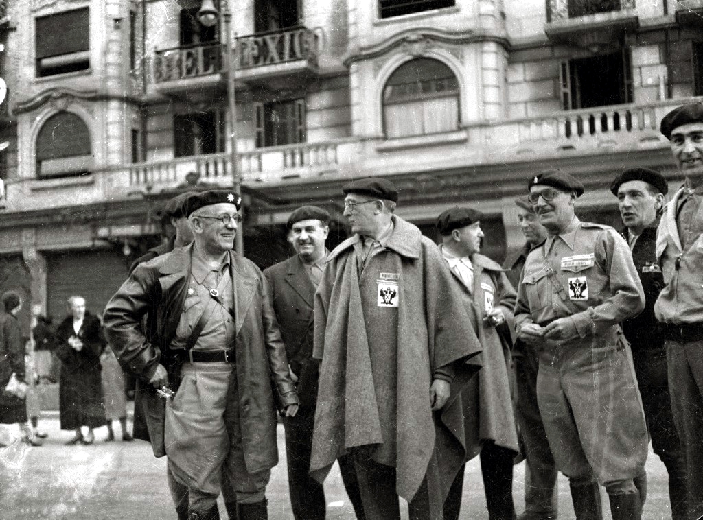 MEDALLAS E INSIGNIAS DE LA GUERRA CIVIL POSGUERRA Y FRANQUISMO ...