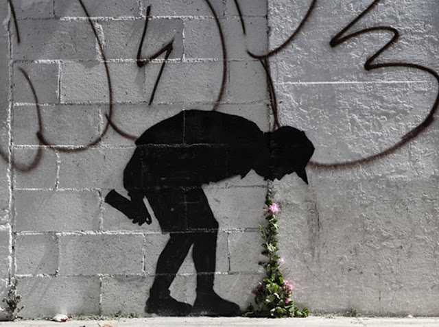 The 10 Most Popular Street Art Murals Of September 2013 banksy