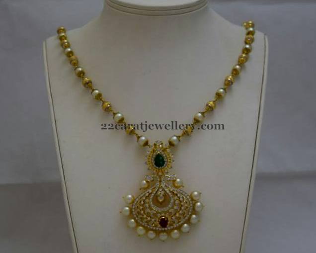 Gold and Pearl Set with Diamond Locket - Jewellery Designs