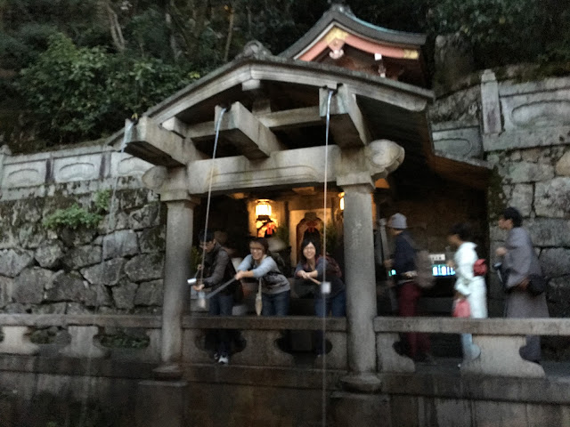 kyoto kiyomizudera kiyomizu temple fountain