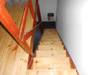 Entrepisos de madera, escaleras.: Escaleras