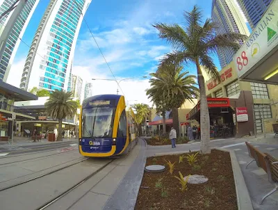 G:Link Tram in front of Waxy's Pub July 2014