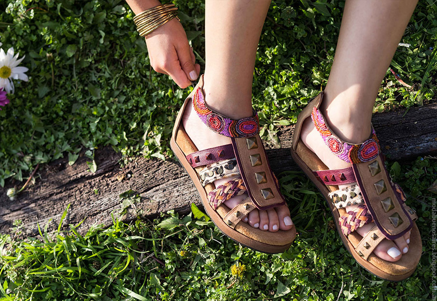 MODA INVIERNO 2022 Moda y Tendencias en Buenos Aires MODA EN CALZADO FEMENINO Y ACCESORIOS