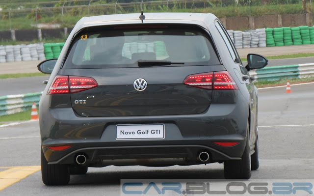 VW Golf GTI Premium 2014 - Cinza Urano