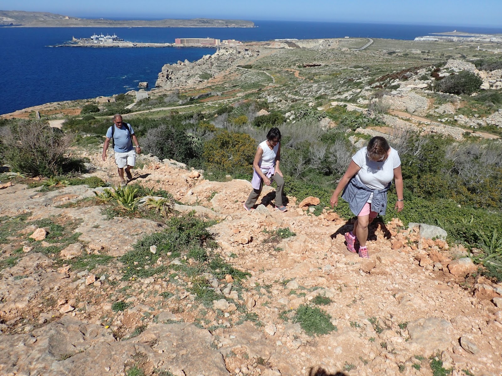 s/v Milly: Wed., Apr 4, 2018 - Hiking in Malta