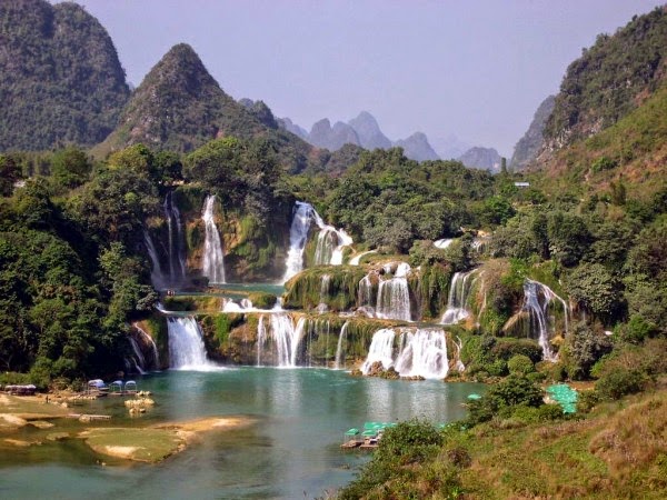 Detian – Banyue Falls, China / Vietnam