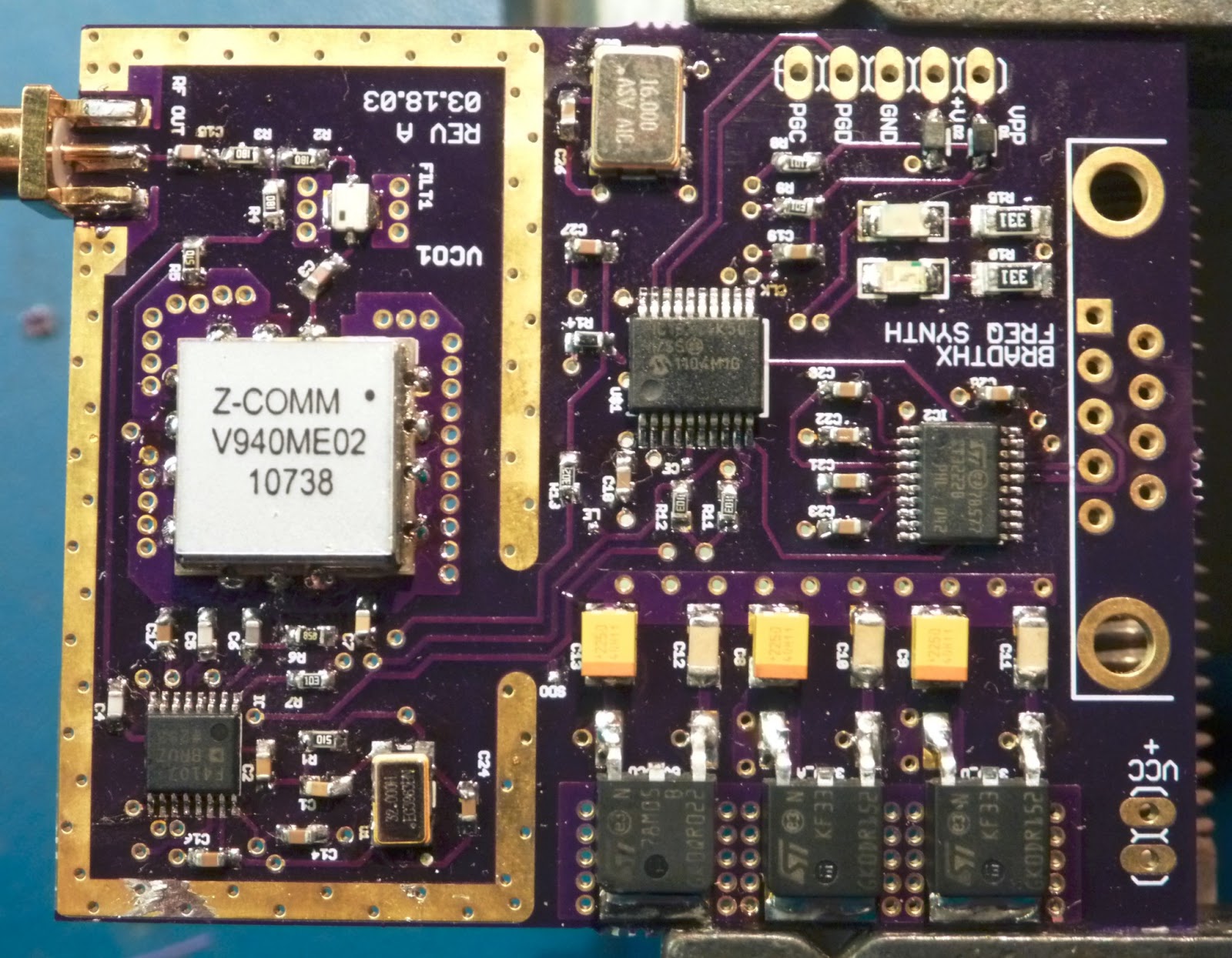 playing with bits Analog Devices ADF4107 Based RF Frequency Synthesizer