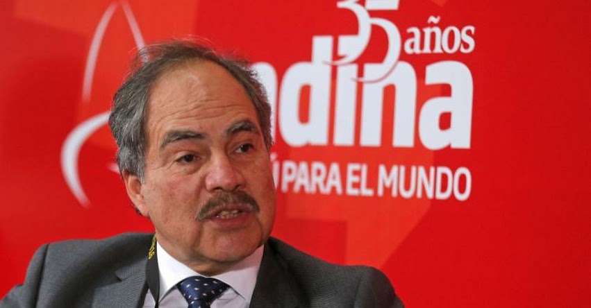 Alianza entre la empresa privada y las instituciones educativas, cobra mayor relevancia a fin de formar trabajadores que las industrias necesitan, informó ADEX Alianza entre la empresa privada y las instituciones educativas, cobra mayor relevancia a fin de formar trabajadores que las industrias necesitan, informó ADEX