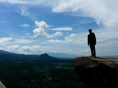 Pesona Mentari Bukit di Atas Awan J88 Pesona Mentari Bukit di Atas Awan J88