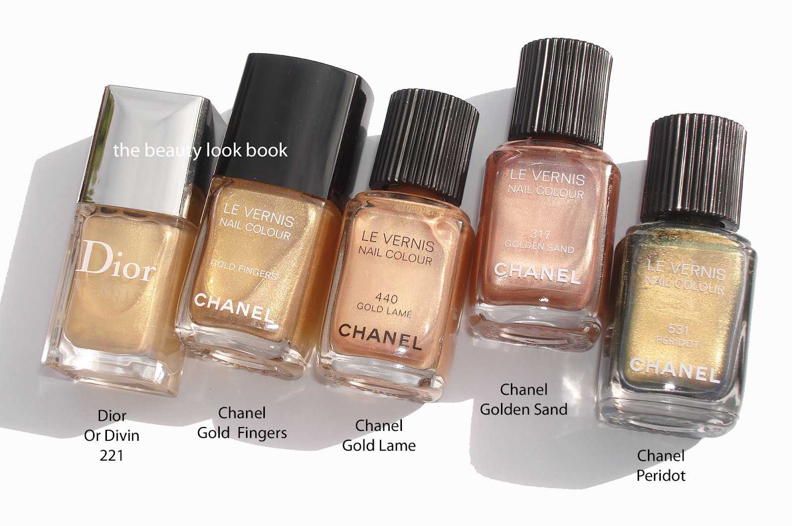 Chanel Gold Fingers Le Vernis - The Beauty Look Book