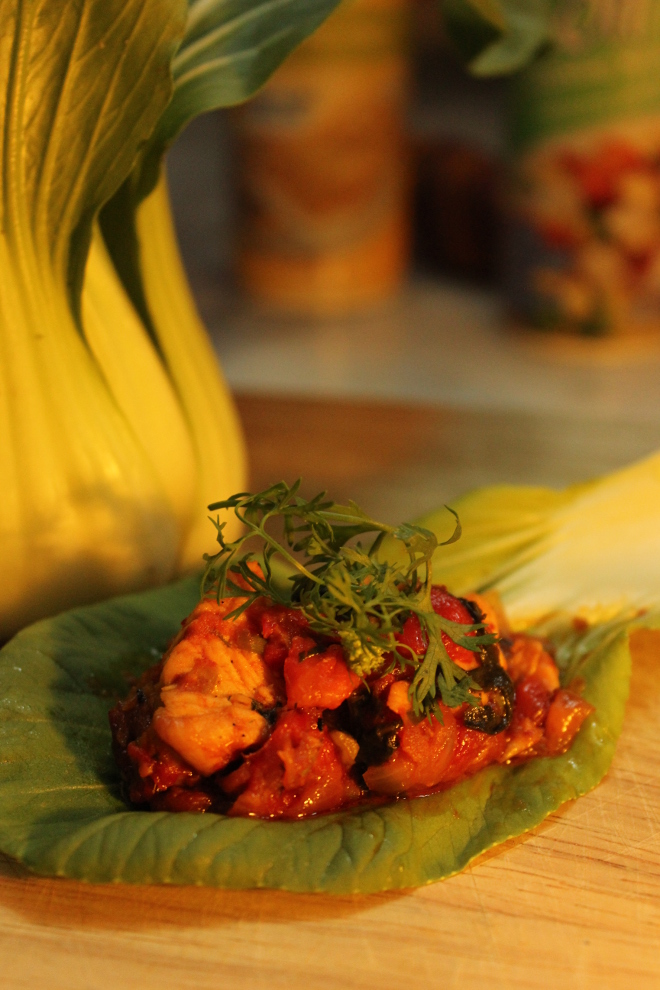 Lusting Life Roasted Bell Pepper and Chicken Salad with Stir fried Pak