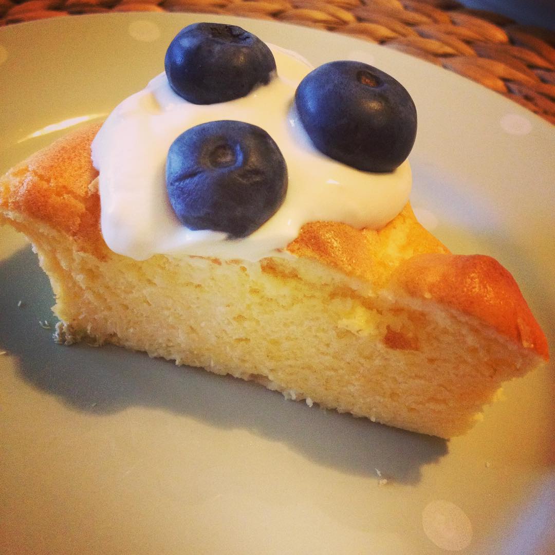 LoveShareJoy I love to share joy with everybody Sponge cake bain