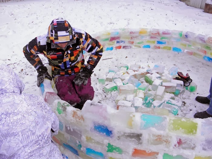 What This Couple Built In Their Snowy Backyard Made Me Insanely Jealous. Seriously…Wow.