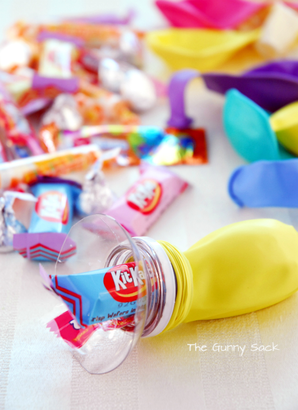 Maiko Nagao DIY How to fill balloons with treats by The Gunny Sack