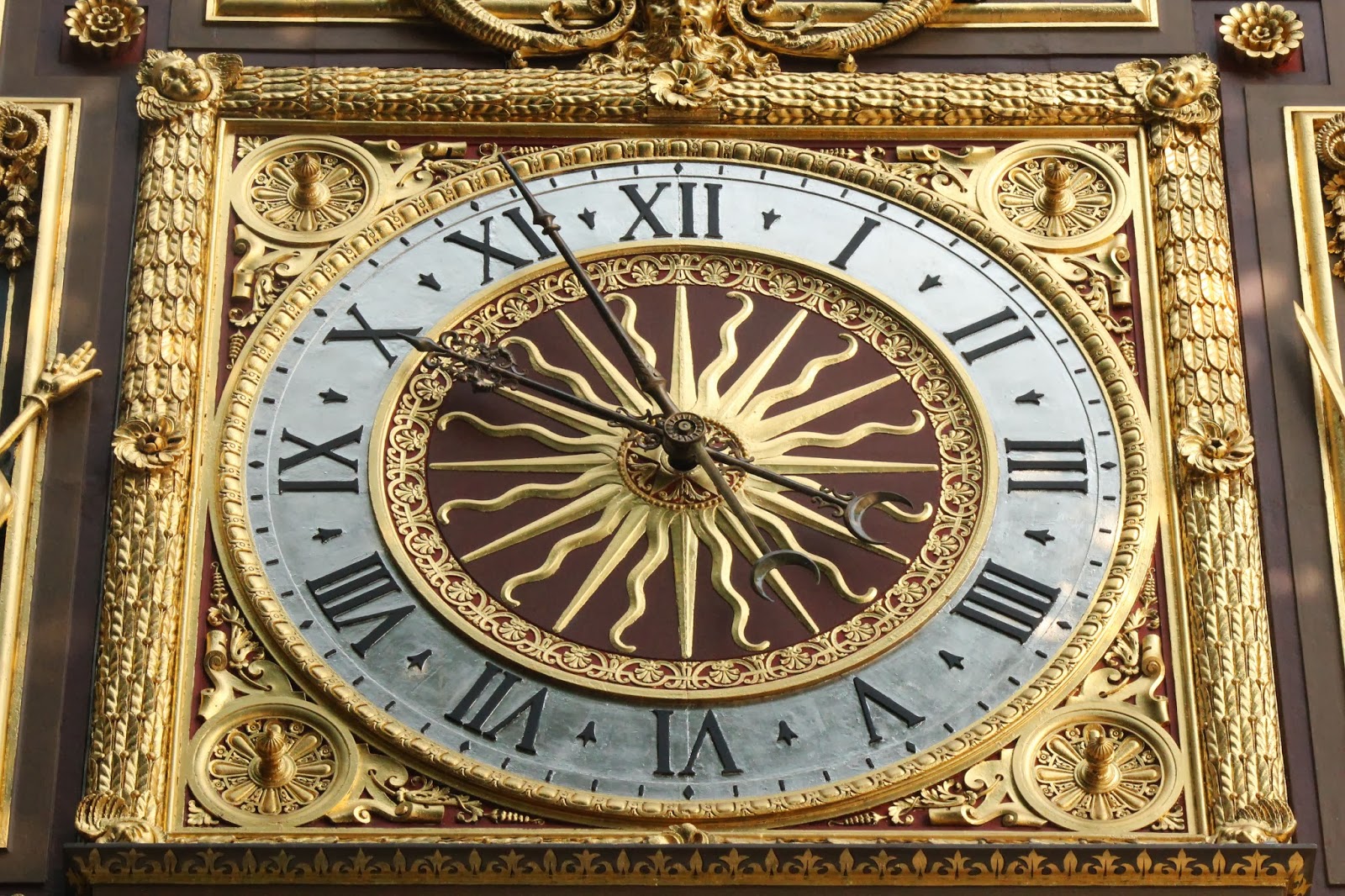 Historia y Genealogía Quai de L'Horloge.