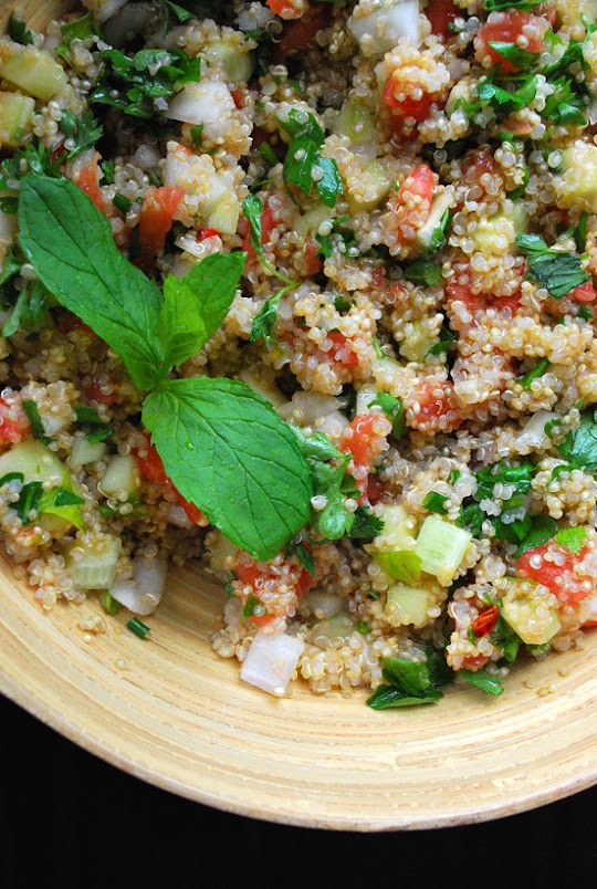 Sałatka z komosy ryżowej "quinoa"