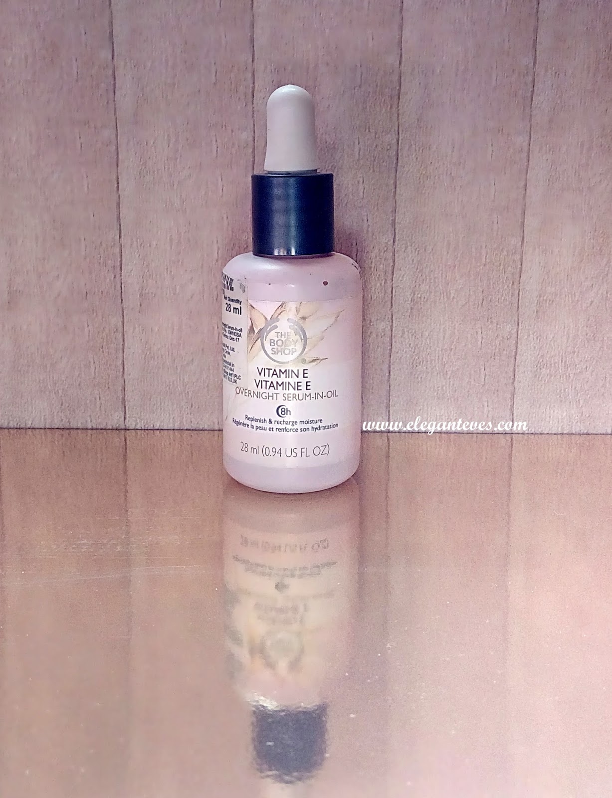 Review of The Body Shop’s Vitamin E Overnight SeruminOil Elegant Eves