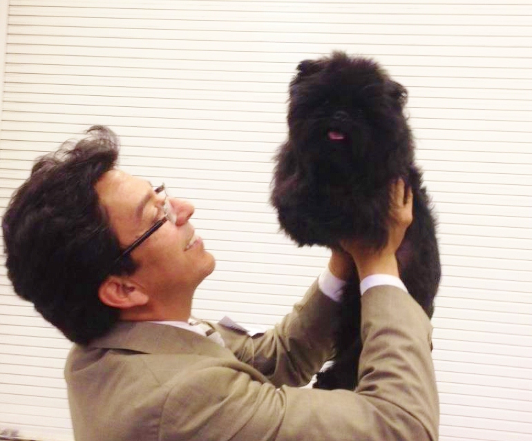 DOG SHOW POOP 20120805