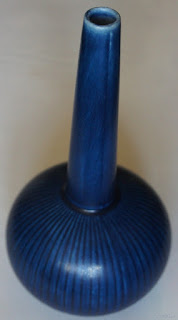 Ritzi Nr 13 från Rörstrand, design Gunnar Nylund.