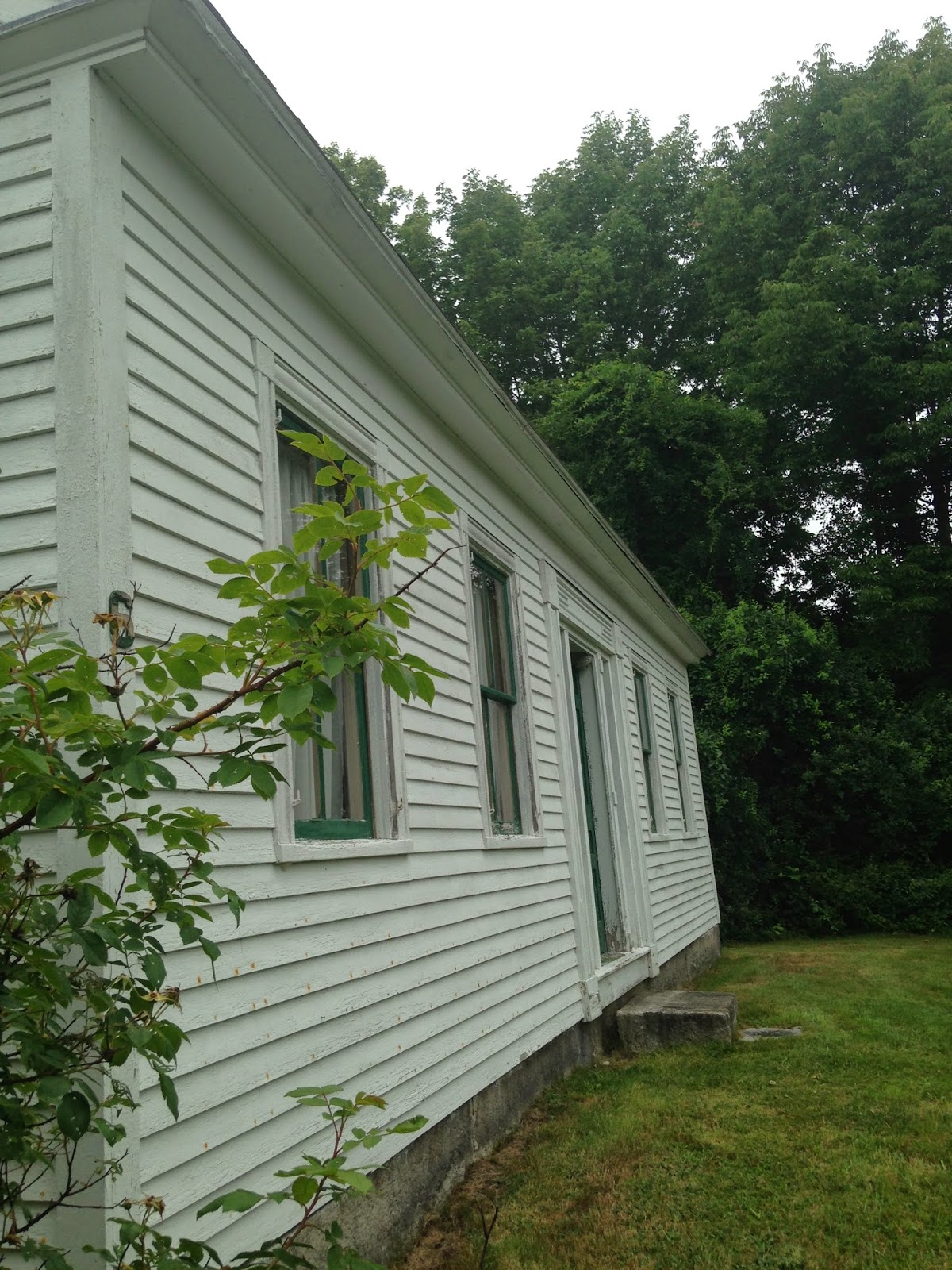 autoliterate American Houses the original Cape Cod cottage. Sedgwick