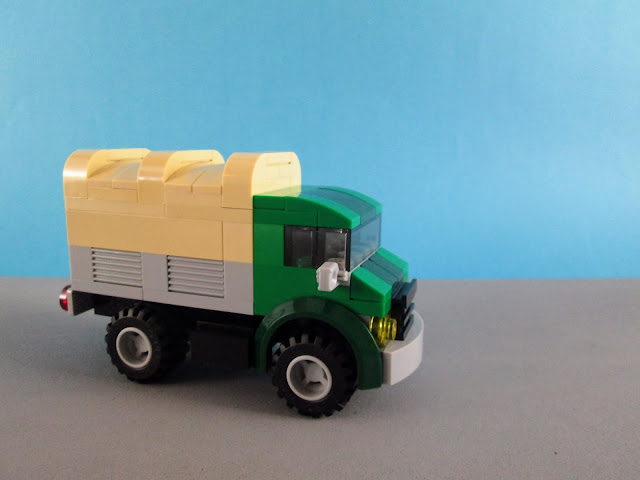 MOC LEGO Mercedes-Benz Unimog