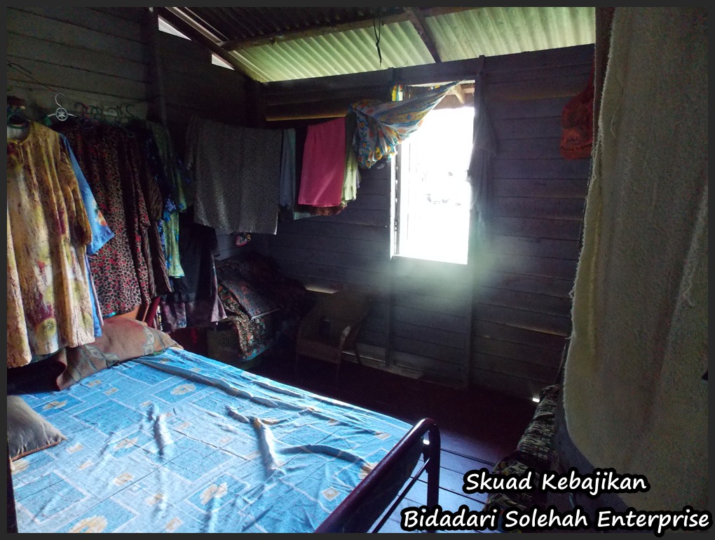 Kembara Sufi Di I Tuhan Skuad Kebajikan 1 2 2017 Bilik Tidur Dan Ruangan Ini Sudah Pun Tidak Kukuh Hanya Bergantung Pada Satu Tiang Menunggu Masa Untuk Roboh
