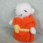 https://www.happyberry.co.uk/free-crochet-pattern/Basic-Doll/5041/