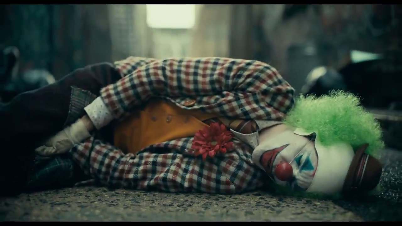 Joker Movie Trailer Breakdown And Easter Eggs The Geek Twins