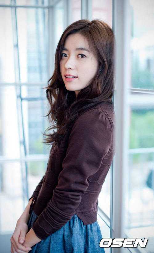 Han Hyo Joo (한효주) Gallery: Han Hyo Joo Osen Interview |12.09.18|