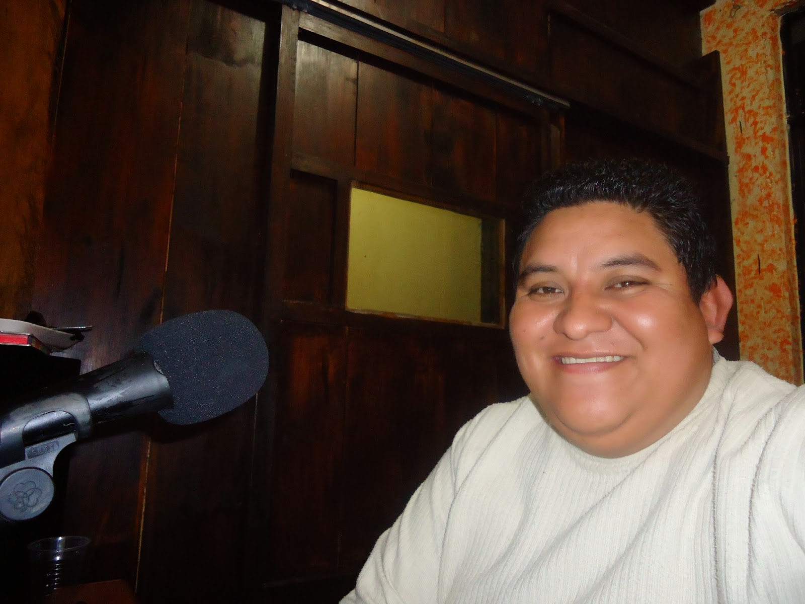 TEOLOGÍA DE MENOS A MAS RADIO CRISTIANA UNIVERSAL 100.1 F.M.