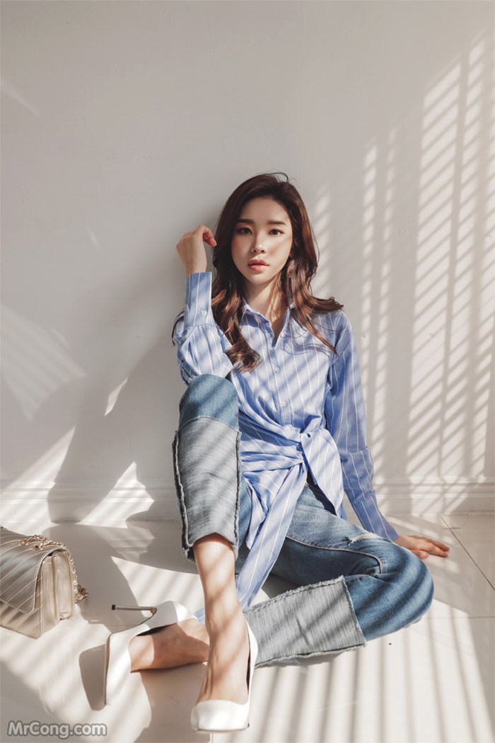 Beautiful Park Da Hyun in fashion photo album February 2017 (397 photos) photo 1-8