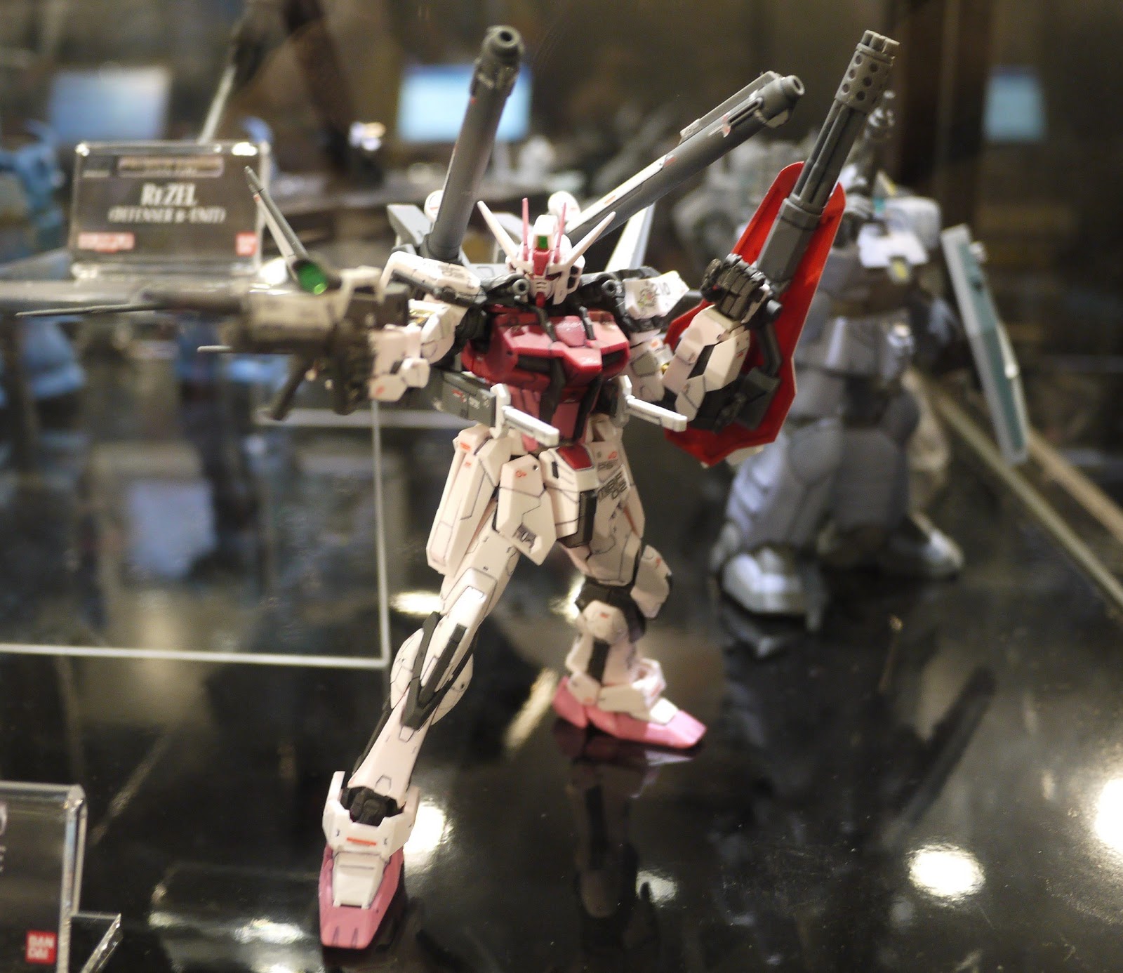 GUNDAM GUY PBandai Online Hobby Shop Exclusive RG 1/144 Strike Rouge