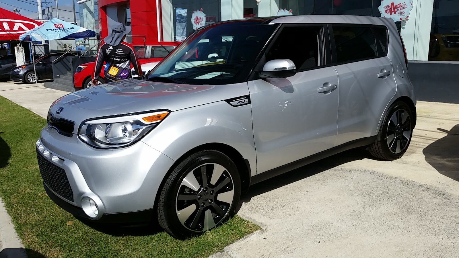 TKSB: 2015-2016 KIA SOUL PLAYER TRIM BRIGHT SILVER FROM PUERTO RICO (2