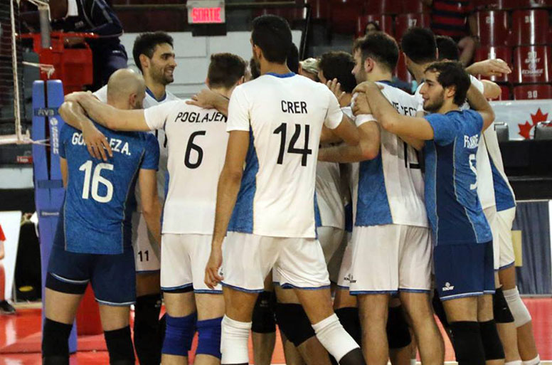 El síndrome de la hoja en blanco La Selección de Vóley con la vista en