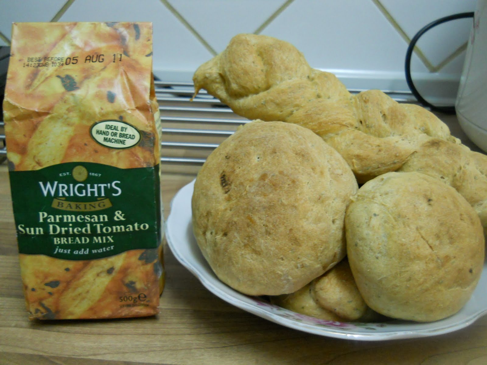 FOOD IDEAS Parmesan & Sun Dried Tomato bread mix