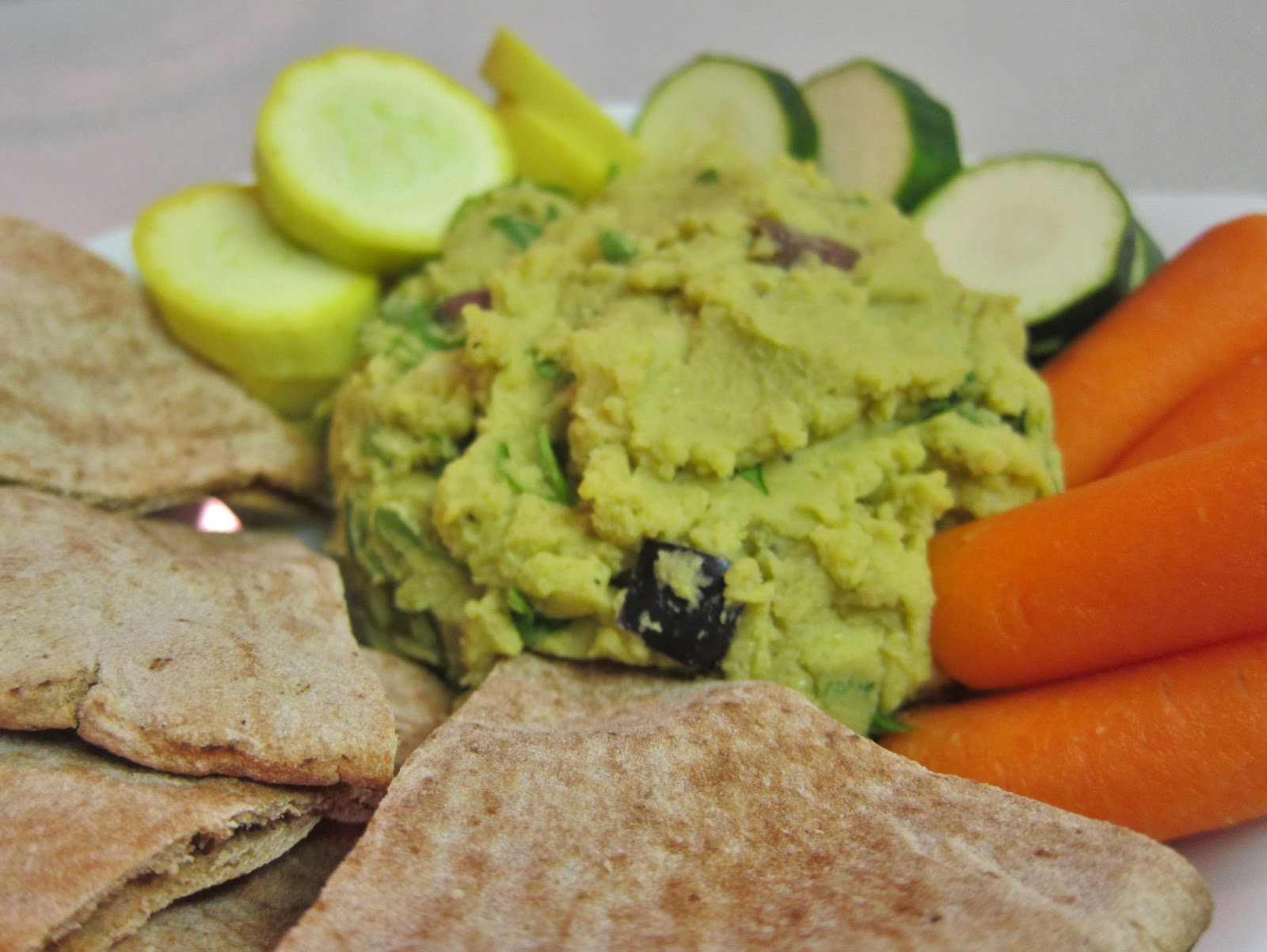 The Vegan Chronicle Split PeaGarlic Dip (Skordalia)